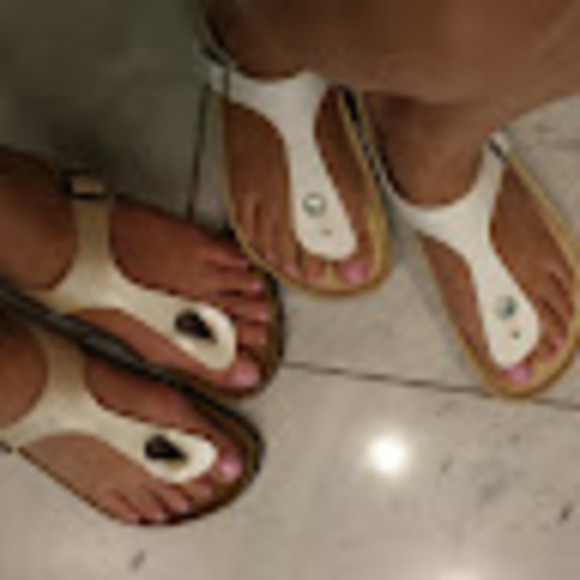 Meet your Posher, Amy - Picture 1 of 1